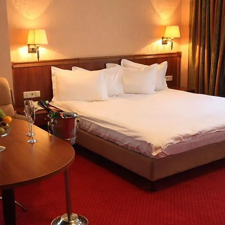 Delice Hotel 4*