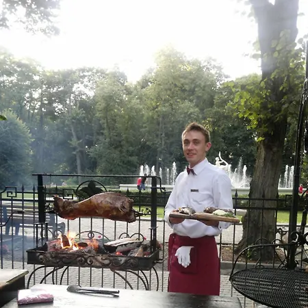 酒店 德利思酒店 4*