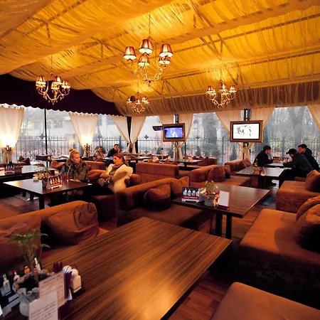 Delice 4* Lviv