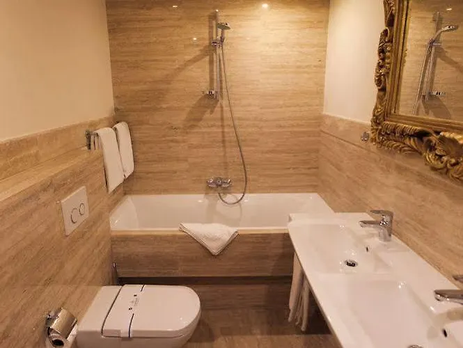 Готель Delice 4*